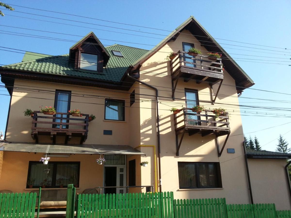 Pensiunea Ialomicioara Predeal Exterior foto
